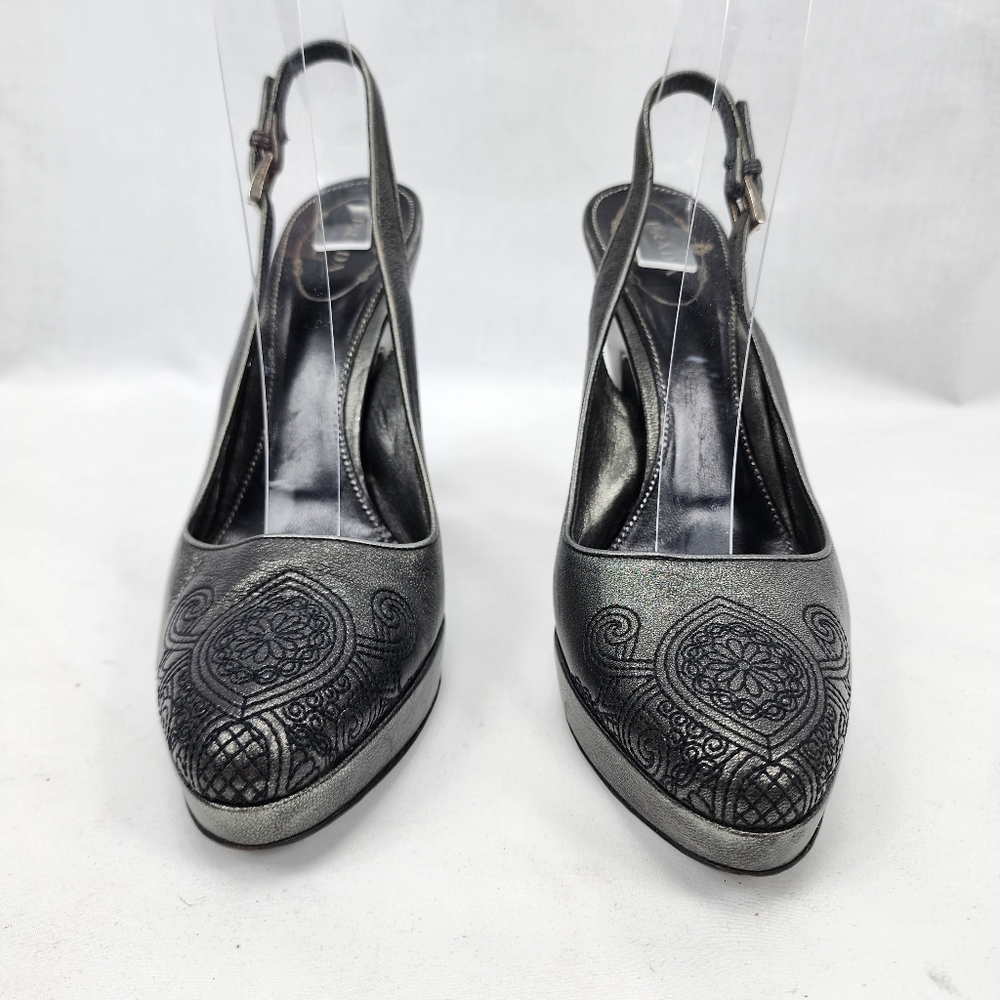 Prada Milano Close Toe Slingback Heel 37.5 US 7.5 Made in Italy  🇮🇹